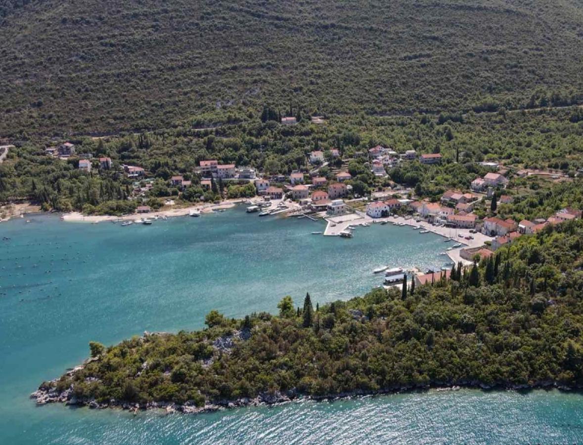 Holiday Home By The Sea - Nina & Kate Стон Екстериор снимка